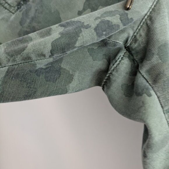 Anthropologie Green Camo Jogger Pants Size XL - Picture 4 of 11